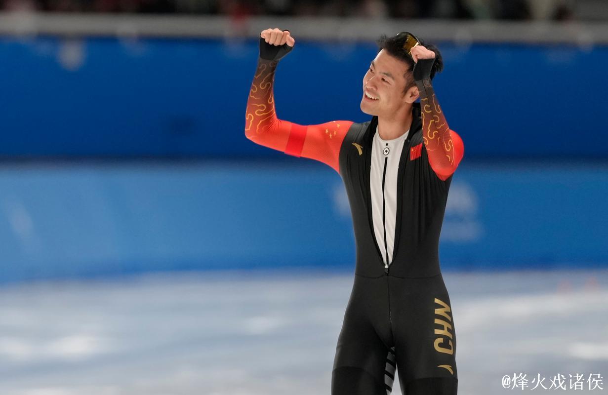 速滑世界杯荷兰站 宁忠岩摘铜
